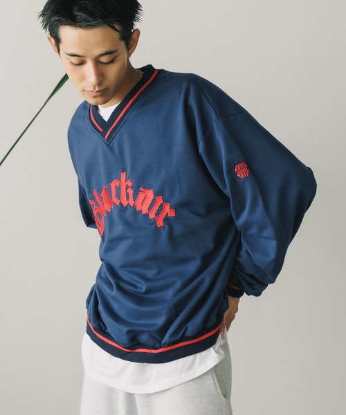 ALL RUNS（オールランズ）の「バイカラーVネックルーズスウェット トレーナー（スウェット・メンズ・ブラック/ネイビー・L/XL/M）」の9枚目の写真