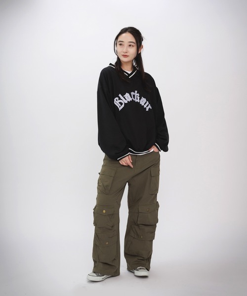 ALL RUNS（オールランズ）の「バイカラーVネックルーズスウェット トレーナー（スウェット・メンズ・ブラック/ネイビー・L/XL/M）」の14枚目の写真