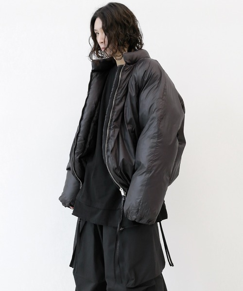 minsobi（ミンソビ）の「クロップド中綿ジャケット スタンドカラーブルゾン（その他アウター・メンズ・クリーム/ブラック・FREE）」の2枚目の写真