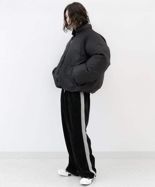 minsobi（ミンソビ）の「クロップド中綿ジャケット スタンドカラーブルゾン（その他アウター・メンズ・クリーム/ブラック・FREE）」の14枚目の写真