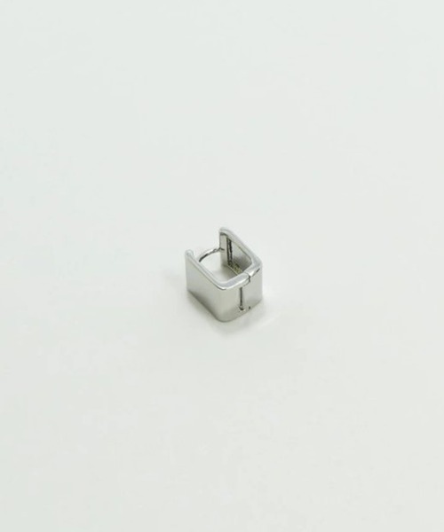 GOLDY（ゴールディ）の「【GOLDY】スクエア メタル ワンタッチ ピアス / 1220311  CS-2311（ピアス（両耳用）・レディース・ゴールド/シルバー系その他/ゴールド系その他2/シルバー・FREE）」の7枚目の写真