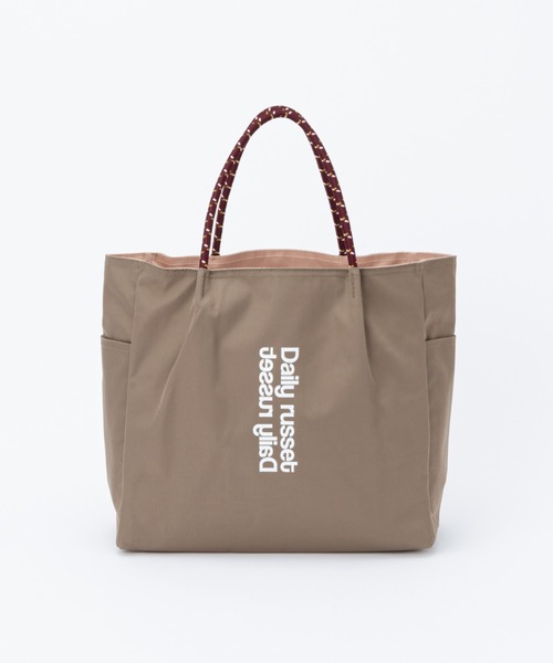 Daily russet（デイリー ラシット）の「【撥水／A4サイズ対応】リバーシブルロープトートバッグ（M）（トートバッグ・レディース・グレイッシュベージュ/アイボリー/ブラック/カーキ/ダークグレー・FREE）」の5枚目の写真