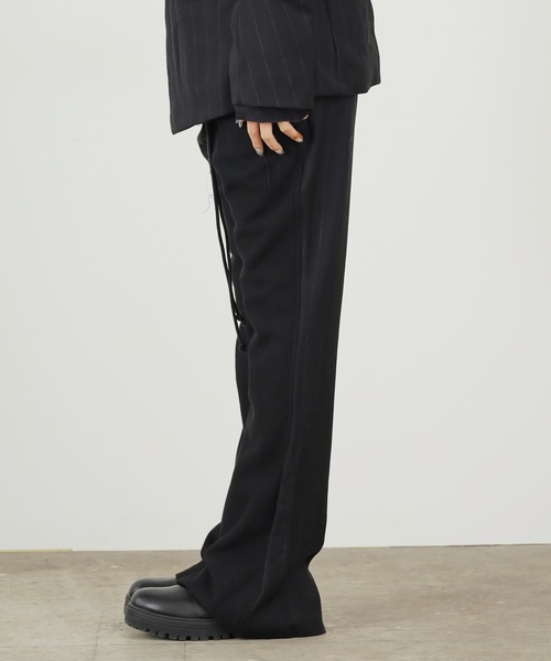 DIET BUTCHER（ダイエットブッチャー）の「DIET BUTCHER/ダイエットブッチャー Docking flared trouser ドッキングフレアパンツ（スラックス・メンズ・ブラック/グレー・1/3/2）」の3枚目の写真