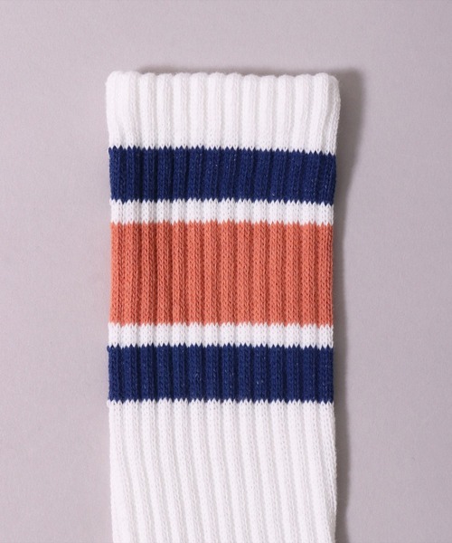 FRUIT OF THE LOOM（フルーツオブザルーム）の「(GA)【FRUIT OF THE LOOM】【3足セット】ライン ボーダー クルーソックス（ソックス/靴下・メンズ・ホワイト系・23-25cm/25-27CM）」の4枚目の写真