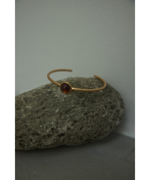 BLACK BY MOUSSY（ブラックバイマウジー）の「color point bangle(カラーポイントバングル)（ブレスレット・レディース・ホワイト/ブラウン/ブルー・FREE）」の5枚目の写真