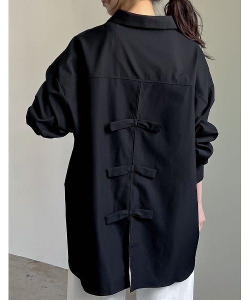 Re:EDIT（リエディ）の「[2024SS COLLECTION][低身長サイズ有]バックリボンオーバーサイズシャツ（シャツ/ブラウス・レディース・ホワイト/ブルー系その他/ブラック・SHORT/MEDIUM/LARGE）」の9枚目の写真