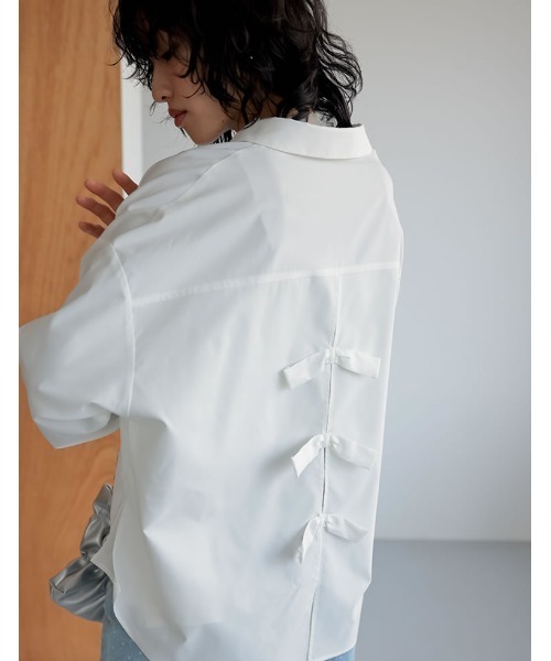 Re:EDIT（リエディ）の「[2024SS COLLECTION][低身長サイズ有]バックリボンオーバーサイズシャツ（シャツ/ブラウス・レディース・ホワイト/ブルー系その他/ブラック・SHORT/MEDIUM/LARGE）」の15枚目の写真