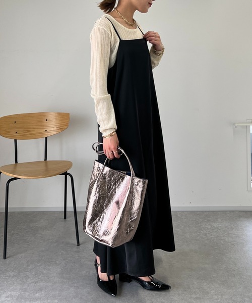 cache cache（カシュ カシュ）の「【cache cache(カシュカシュ)】クラッシュメタリック肩入バケツトート（トートバッグ・レディース・シルバー/ブロンズ・FREE）」の14枚目の写真