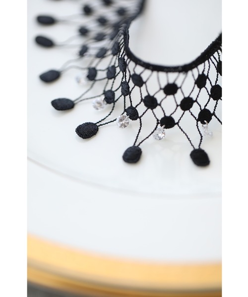 cawaii(カワイイ)の「(黒)ビジューの雫が揺れるレースチョーカー(チョーカー・レディース・ブラック・FREE)」の17枚目の写真