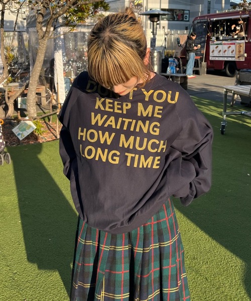 shesame(シーセム)の「裏毛プリントスウェット(スウェット・レディース・チャコールグレー/オートミール/ネイビー/レッド・LARGE/MEDIUM)」の21枚目の写真