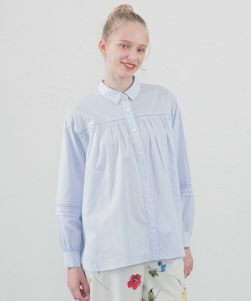 MACKINTOSH PHILOSOPHY(マッキントッシュ フィロソフィー)の「レースコンビシャツ(シャツ/ブラウス・レディース・オフホワイト/ブルー・36/38)」の2枚目の写真