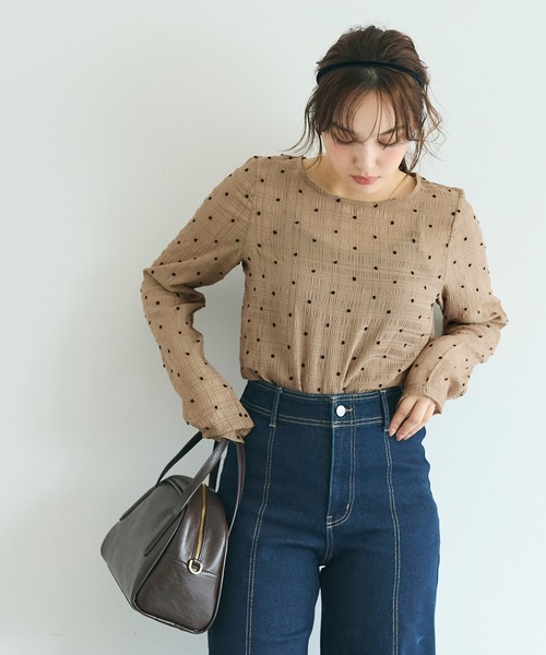 coca(coca)(コカ)の「\再入荷/シアードットトップス(Tシャツ/カットソー・レディース・ブラック/アイボリー/グレー/ブラウン/ライトグレー/ライトグリーン/ホワイト・L/M/S)」の14枚目の写真