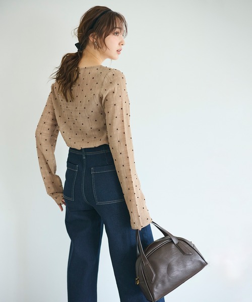 coca(coca)(コカ)の「\再入荷/シアードットトップス(Tシャツ/カットソー・レディース・ブラック/アイボリー/グレー/ブラウン/ライトグレー/ライトグリーン/ホワイト・L/M/S)」の15枚目の写真