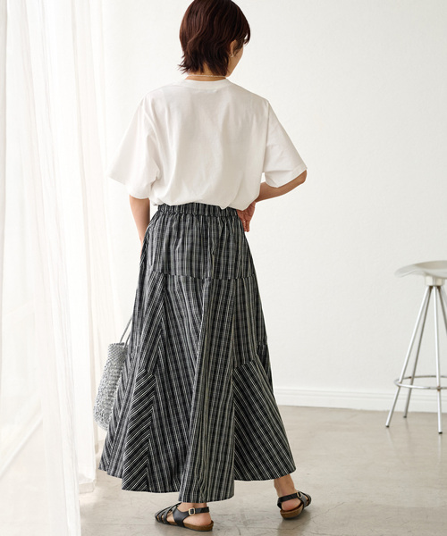 JOURNAL STANDARD relume（ジャーナルスタンダード　レリューム）の「《追加》タフタチェックフレアースカート（スカート・レディース・ブラック/ホワイト・FREE）」の5枚目の写真