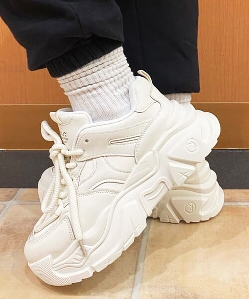 cs T&P（シーエスティーアンドピー）の「厚底ダッドスニーカー（スニーカー・レディース・ホワイト/ブラック・S/M/LL/L）」の18枚目の写真