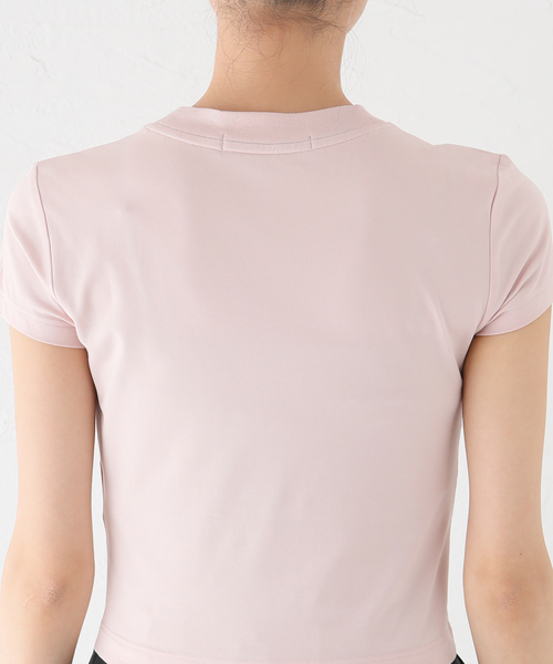 JOINT WORKS（ジョイントワークス）の「【Calvin Klein Jeans / カルバン クライン ジーンズ】 A-SS DIFFUSED LOGO（Tシャツ/カットソー・レディース・ホワイト/ピンク・SMALL）」の16枚目の写真