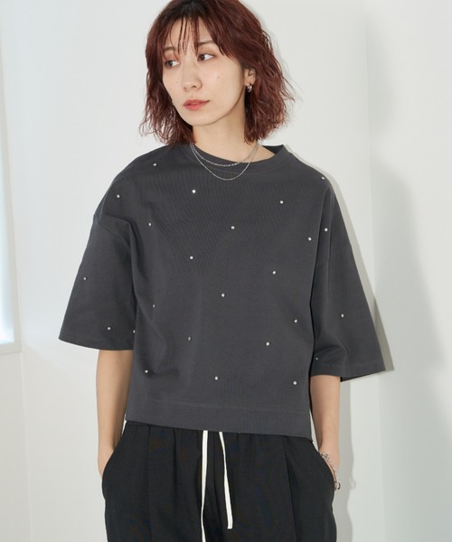 Auntie Rosa Holiday（アンティローザホリデー）の「ビジュークロップドルーズTEE（Tシャツ/カットソー・レディース・チャコールグレー/オフホワイト・FREE）」の5枚目の写真