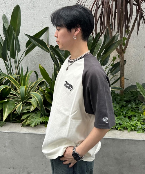 #MEMORY(メモリー)の「【MEMORY】看板バブちゃん ラグラン ヘビーウェイトTシャツ / オーバーサイズ ラグランTシャツ ユニセックス(Tシャツ/カットソー・メンズ・アイボリー系1/ホワイト×レッド/アイボリー系2/ホワイト×グリーン/ホワイト×ブラック・FREE)」の12枚目の写真