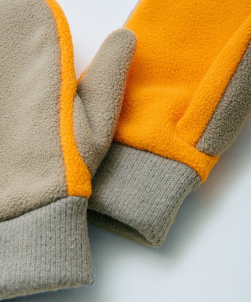 PAR ICI（パーリッシィ）の「バイカラー フリースミトン（手袋・レディース・グレー系その他/ホワイト系その他・FREE）」の3枚目の写真