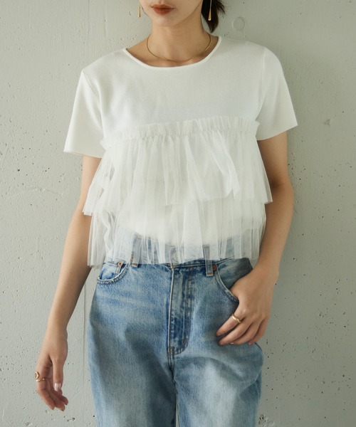 MAISON BREEZE reveur（メゾンブリーズレヴール）の「【MAISON BREEZE reveur】 チュールフリル半袖ニット half sleeve ruffle frill tulle knit（ニット/セーター・レディース・オフホワイト/グレー/ブラック・FREE）」の2枚目の写真