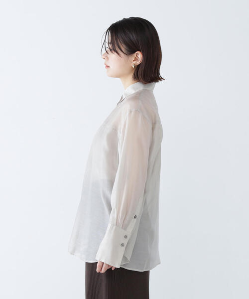 ナチュラルビューティーベーシック　シャツ　ブラウス　ホワイト NATURAL BEAUTY BASIC（ナチュラルビューティーベーシック）の