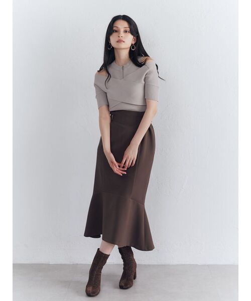 MURUA（ムルーア）の「ジップカシュクールニット（ニット/セーター・レディース・ブルー/オレンジ/ブラック/ベージュ・FREE）」の11枚目の写真