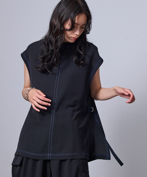 JUNRED（ジュンレッド）の「【 セットアップ対応 】ドレープツイルアジャストスリットベスト（ベスト・メンズ・ネイビー/ブラック・L/M/S）」の4枚目の写真