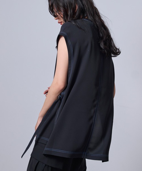 JUNRED（ジュンレッド）の「【 セットアップ対応 】ドレープツイルアジャストスリットベスト（ベスト・メンズ・ネイビー/ブラック・L/M/S）」の5枚目の写真