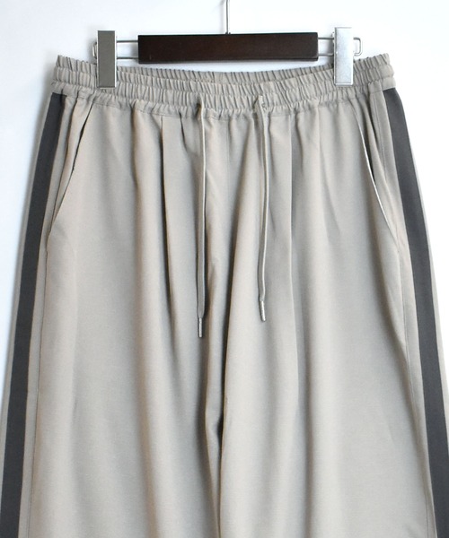 おしゃれスタ(オシャレスタ)の「リネンライク サイドライン ルーズ スラックス【IR】 レディース メンズ(スラックス・メンズ・ブラック/チャコールグレー/グレイッシュベージュ・L/M/XL)」の3枚目の写真