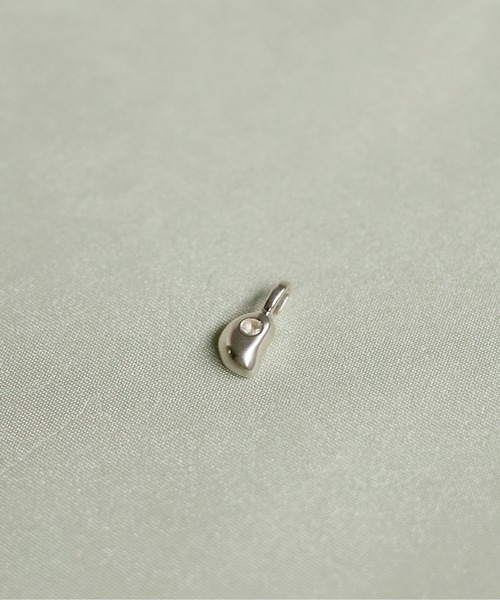 TEN.(テン)の「SILVER925 スイムチャーム (1月/2月/3月/6月/8月/10月/11月/12月)(チャーム・レディース・その他1/その他2/その他3/その他8/その他10/その他11/その他12/その他6・FREE)」の4枚目の写真