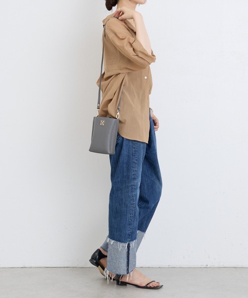 russet(ラシット)の「スマートフォンショルダーバッグ(CE-1346)(ショルダーバッグ・レディース・グレー/グレー系その他/ブラック・FREE)」の10枚目の写真