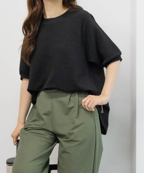 NAVY(ネイビー)の「NAVY エンボス プルオーバー(Tシャツ/カットソー・レディース・オフホワイト/ベージュ/ブラック・M/L)」の12枚目の写真