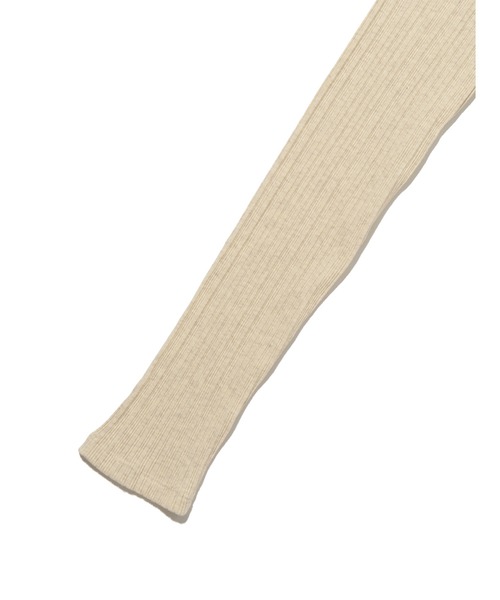 Levi's（リーバイス）の「Levi's/リーバイス DRY GOODS ヘンリーネックカットソー ベージュ OATMEAL（Tシャツ/カットソー・レディース・オフホワイト・M/S/XS）」の6枚目の写真
