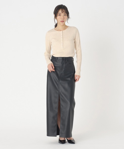 Levi's（リーバイス）の「Levi's/リーバイス DRY GOODS ヘンリーネックカットソー ベージュ OATMEAL（Tシャツ/カットソー・レディース・オフホワイト・M/S/XS）」の11枚目の写真