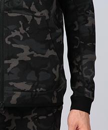 NIKE（ナイキ）の「NIKE（ナイキ） テックフリースAW77 カモ