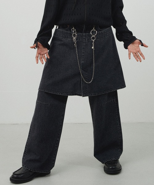 JIEDA(ジエダ)の「SKIRT DENIM PANTS(デニムパンツ・メンズ・ブラック/インディゴブルー・1/2)」の2枚目の写真