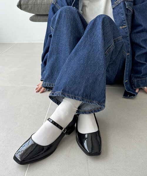 DISCOAT（ディスコート）の「ストラップシューズ（パンプス・レディース・シルバー/ブラック・MEDIUM/LARGE）」の4枚目の写真