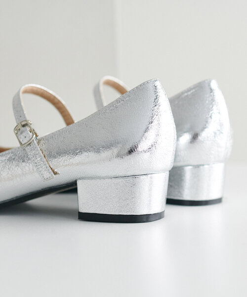 DISCOAT（ディスコート）の「ストラップシューズ（パンプス・レディース・シルバー/ブラック・MEDIUM/LARGE）」の18枚目の写真