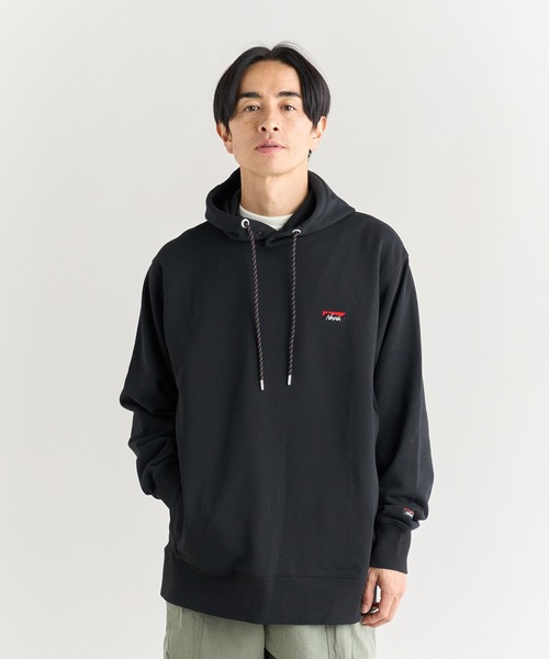NANGA（ナンガ）の「ECO HYBRID MINI BOX LOGO EMBROIDERY SWEAT HOODIE/エコハイブリッド ミニボックスロゴ エンブロイダリー パーカー（パーカー・メンズ・ライトグレー/オートミール/ブラック/セージグリーン/ホワイト/オレンジ/ブラック系その他・S/M/L/XL）」の22枚目の写真