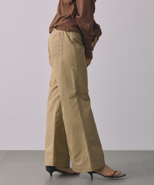 BABYLONE（バビロン）の「ライトチノフレアパンツ（チノパンツ・レディース・ベージュ/ブラック・38inch/36inch）」の15枚目の写真
