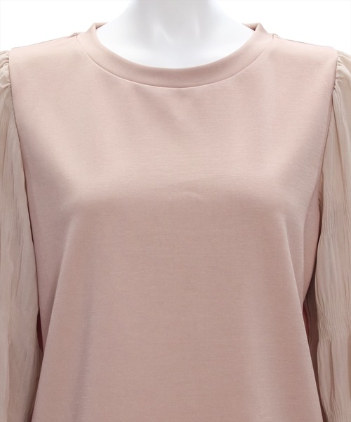 clear（クリア）の「マジョリカプリーツドッキングトップス [大人可愛い ボリューム感 着心地抜群]≪再入荷≫（Tシャツ/カットソー・レディース・ブラック/ピンクベージュ/アイボリー・F）」の9枚目の写真