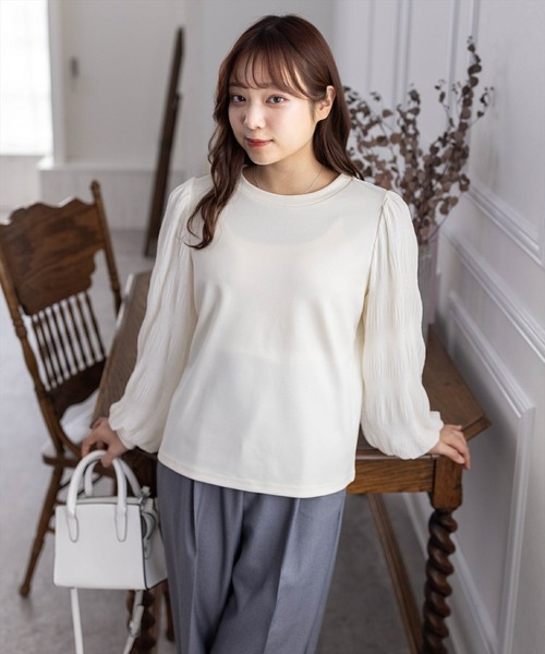 clear（クリア）の「マジョリカプリーツドッキングトップス [大人可愛い ボリューム感 着心地抜群]≪再入荷≫（Tシャツ/カットソー・レディース・ブラック/ピンクベージュ/アイボリー・F）」の17枚目の写真