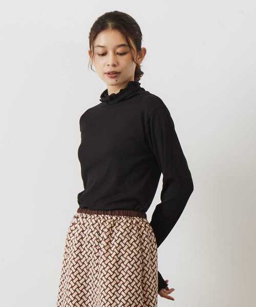 MELROSE claire（メルローズ クレール）の「【合わせ易さ抜群♪薄手テレコタートルネックプルオーバー】（Tシャツ/カットソー・レディース・オフホワイト/グレイッシュベージュ/ブラック/イエロー・FREE）」の7枚目の写真