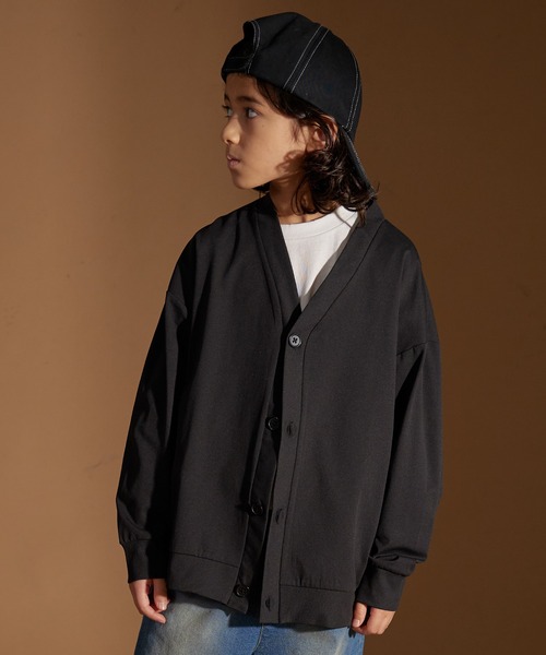 PAIRMANON STREET（ペアマノンストリート）の「【PAIRMANON STREET】マルチファンクション 吸水速乾 カーディガン（カーディガン/ボレロ・キッズ・オフホワイト/チャコールグレー/ブルー/ベージュ/ブラック・100/110/120/130/140/150/160）」の3枚目の写真