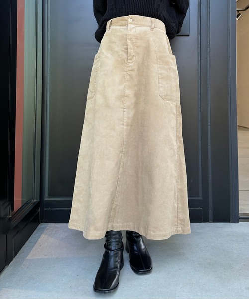 1chaku.（イッチャク）の「コーデュロイパッチポケットスカート（スカート・レディース・グリーン/ネイビー/ベージュ/ライトベージュ/ブラック/オフホワイト/ダークグリーン/ブラウン・マルチサイズ）」の12枚目の写真