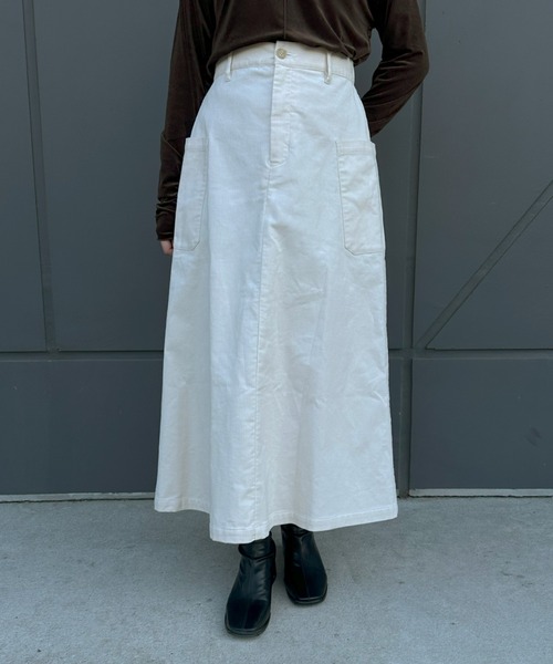 1chaku.（イッチャク）の「コーデュロイパッチポケットスカート（スカート・レディース・グリーン/ネイビー/ベージュ/ライトベージュ/ブラック/オフホワイト/ダークグリーン/ブラウン・マルチサイズ）」の14枚目の写真