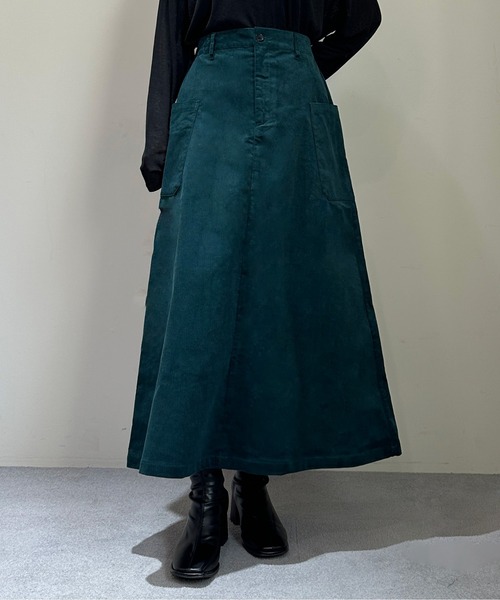 1chaku.（イッチャク）の「コーデュロイパッチポケットスカート（スカート・レディース・グリーン/ネイビー/ベージュ/ライトベージュ/ブラック/オフホワイト/ダークグリーン/ブラウン・マルチサイズ）」の20枚目の写真