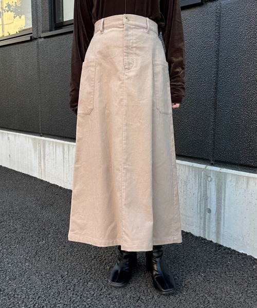 1chaku.（イッチャク）の「コーデュロイパッチポケットスカート（スカート・レディース・グリーン/ネイビー/ベージュ/ライトベージュ/ブラック/オフホワイト/ダークグリーン/ブラウン・マルチサイズ）」の22枚目の写真