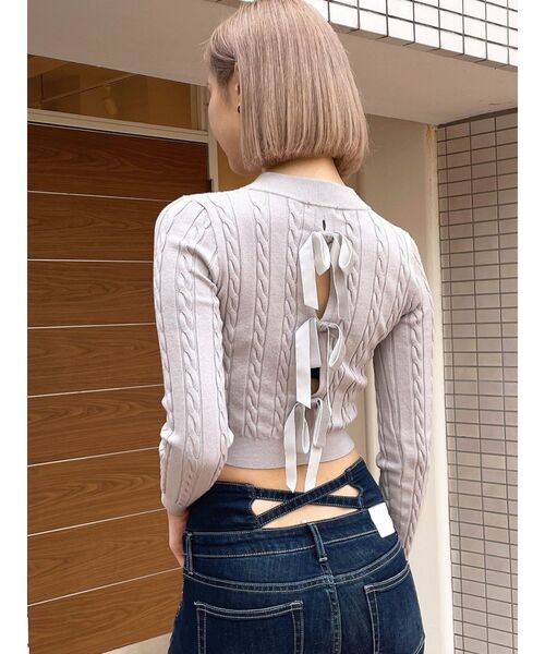 GYDA（ジェイダ）の「BACKリボンケーブル編みニットトップス（ニット/セーター・レディース・オフホワイト/グレー/ブラック・FREE）」の3枚目の写真