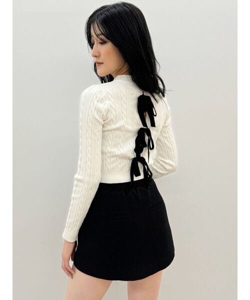 GYDA（ジェイダ）の「BACKリボンケーブル編みニットトップス（ニット/セーター・レディース・オフホワイト/グレー/ブラック・FREE）」の2枚目の写真
